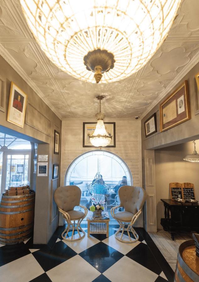 Russells On The Port Hotel เวลด์ดริฟ ภายนอก รูปภาพ